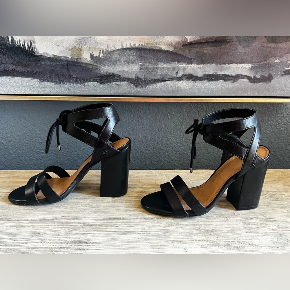 Gianni Bini Black Ankle Strap Heels